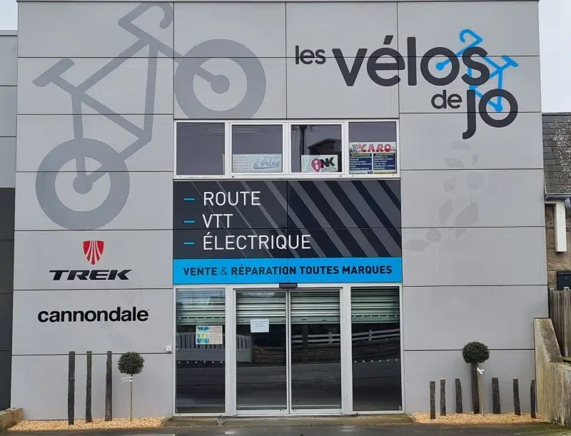 Enseigne du magasin les Vélos de Jo